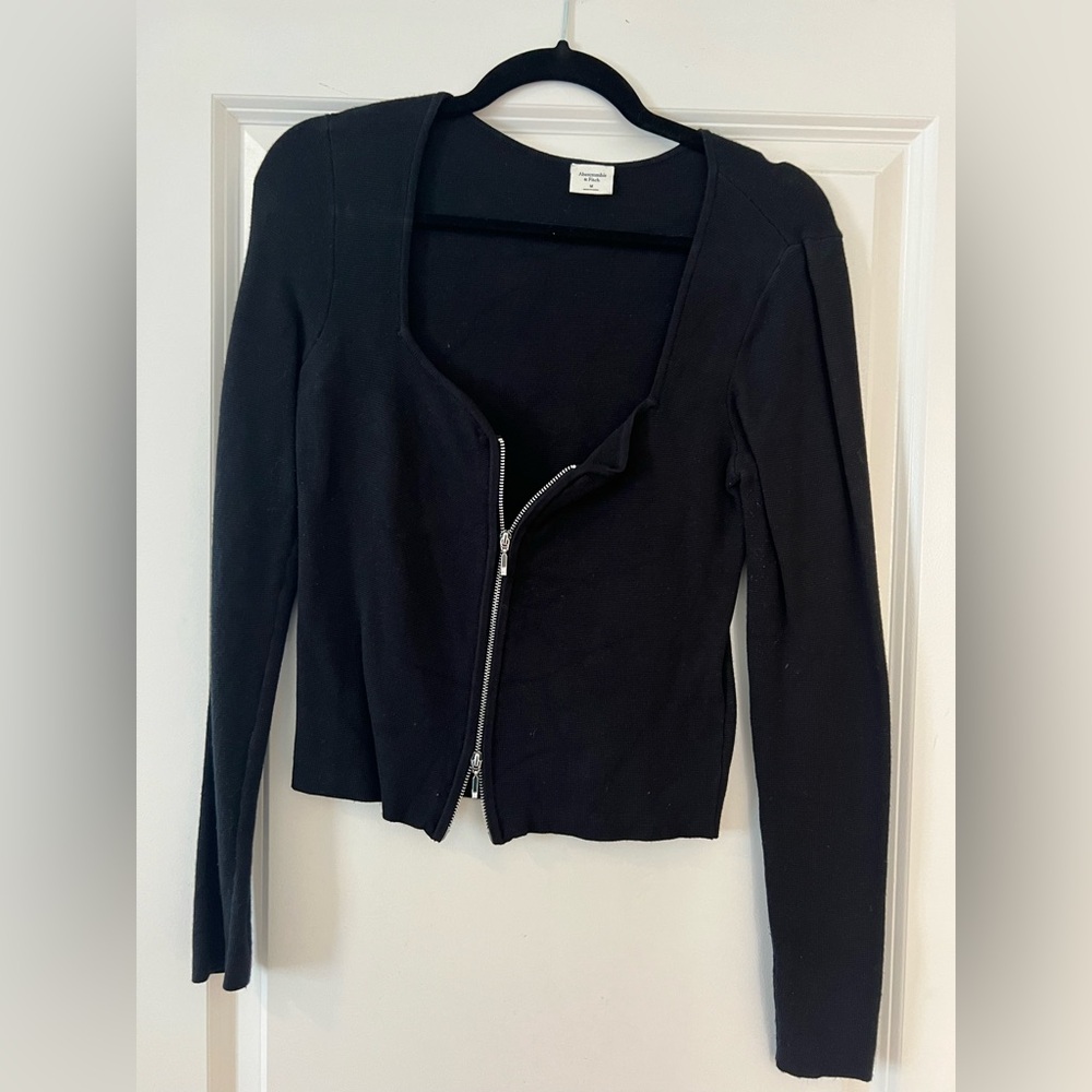 Abercrombie and Fitch Black Zip Front Long Sleeve Top